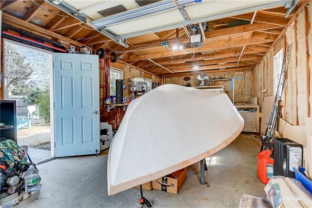 9530 Hammett PW, Norfolk, VA 23503