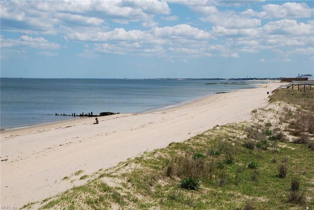 9530 Hammett PW, Norfolk, VA 23503