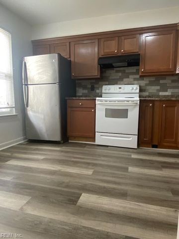 255 Greenbrier AVE, Norfolk, VA 23505