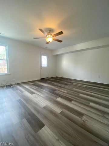 255 Greenbrier AVE, Norfolk, VA 23505