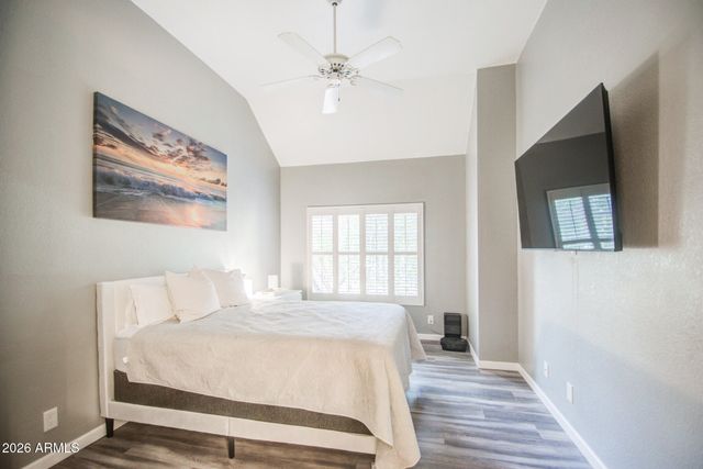 1633 E LAKESIDE Drive 195, Gilbert, AZ 85234