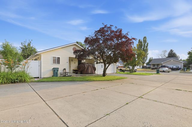 7652 N Heartland DR, Coeur d'Alene, ID 83815 property photo