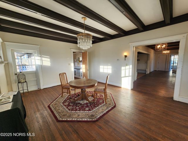 424 Winthrop Street, Toledo, OH 43620