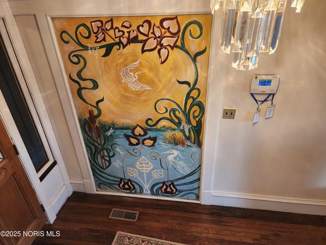 424 Winthrop Street, Toledo, OH 43620