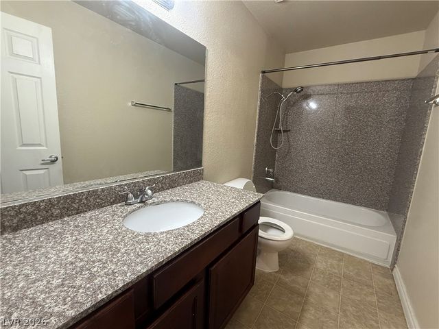 5350 River Glen Drive 298, Las Vegas, NV 89103
