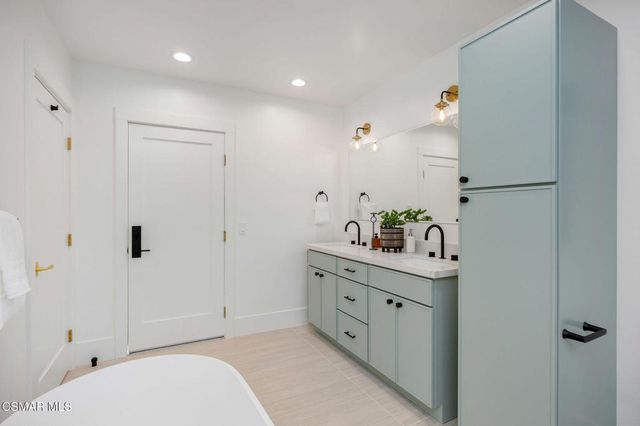 1324 La Granada Drive, Thousand Oaks, CA 91362