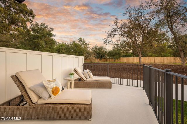 1324 La Granada Drive, Thousand Oaks, CA 91362