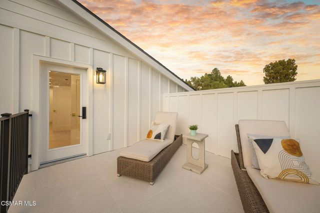 1324 La Granada Drive, Thousand Oaks, CA 91362