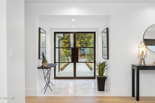 1324 La Granada Drive, Thousand Oaks, CA 91362