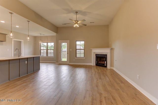 7735 Carmel Cove, Walls, MS 38680