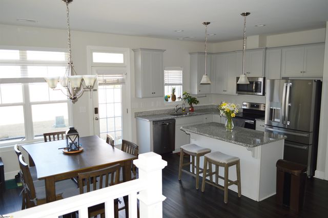 121 Bluet Lane, Taylors, SC 29687