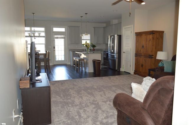 121 Bluet Lane, Taylors, SC 29687