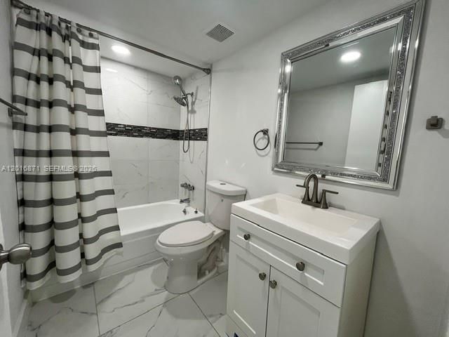 5050 NW 7th Street 220, Miami, FL 33126