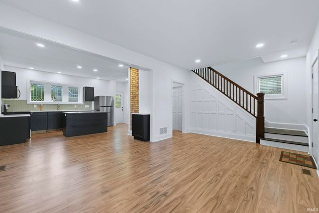 1331 W Wildwood Avenue, Fort Wayne, IN 46807