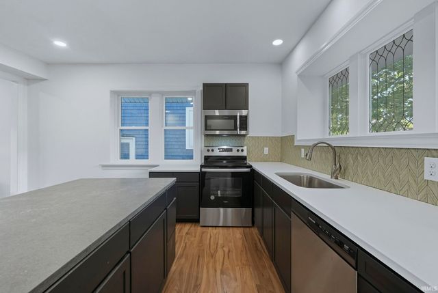 1331 W Wildwood Avenue, Fort Wayne, IN 46807