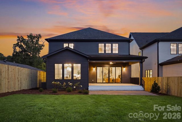 1117 Lomax Avenue, Charlotte, NC 28211
