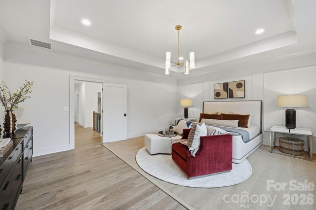 1117 Lomax Avenue, Charlotte, NC 28211