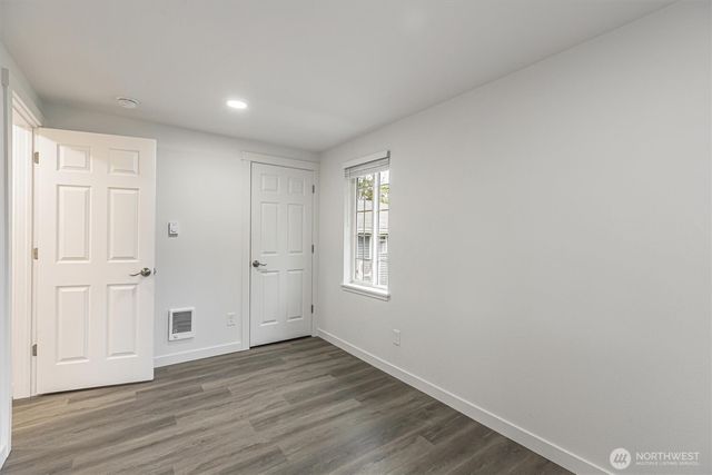 4424 S Holly Street, Seattle, WA 98118