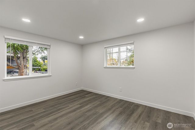 4424 S Holly Street, Seattle, WA 98118