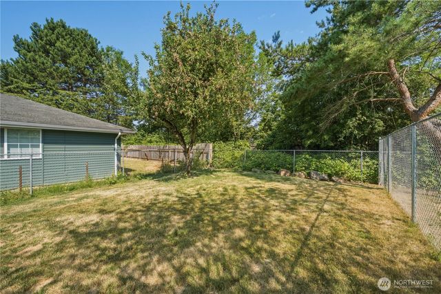 4424 S Holly Street, Seattle, WA 98118