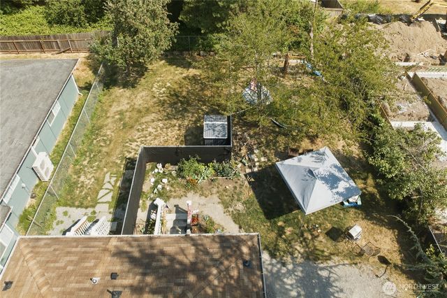 4424 S Holly Street, Seattle, WA 98118