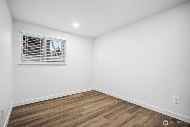 4424 S Holly Street, Seattle, WA 98118