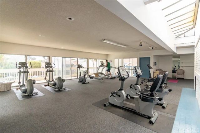 603 S Prospect Avenue 205, Redondo Beach, CA 90277
