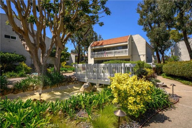 603 S Prospect Avenue 205, Redondo Beach, CA 90277