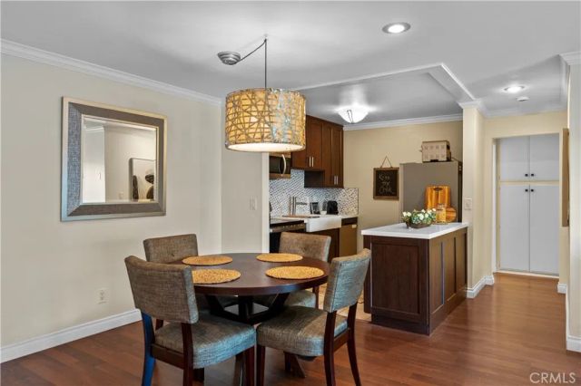 603 S Prospect Avenue 205, Redondo Beach, CA 90277