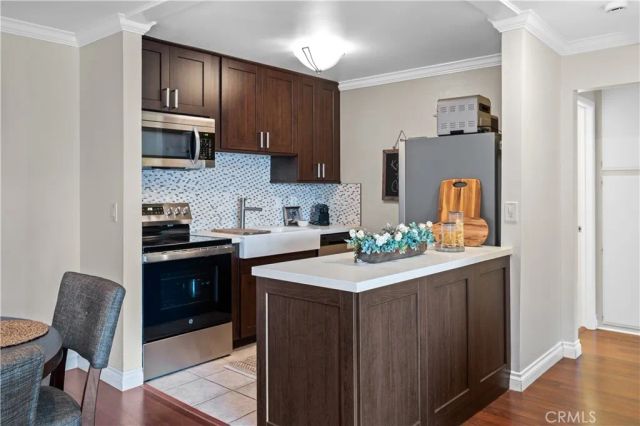 603 S Prospect Avenue 205, Redondo Beach, CA 90277