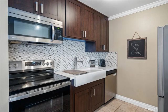 603 S Prospect Avenue 205, Redondo Beach, CA 90277