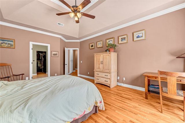 6403 S 36th Street, Rogers, AR 72758