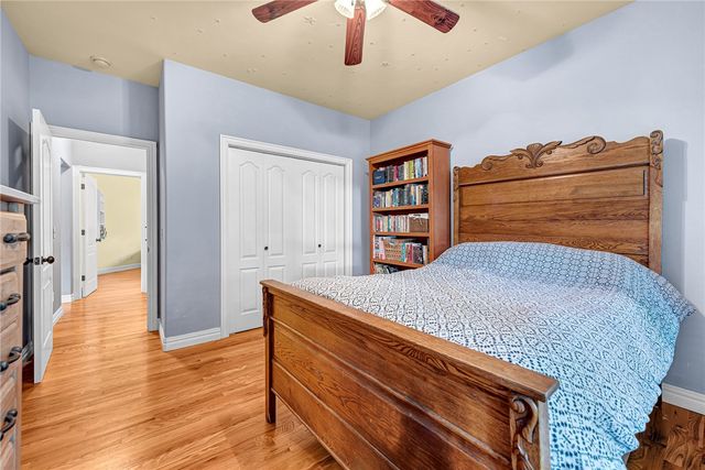 6403 S 36th Street, Rogers, AR 72758