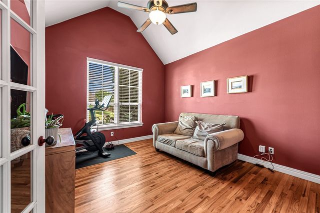 6403 S 36th Street, Rogers, AR 72758