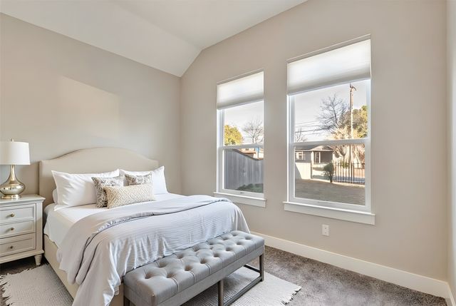 1210 Morrell Avenue, Dallas, TX 75203