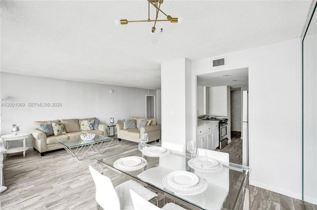 251 174th 1607, Sunny Isles Beach, FL 33160