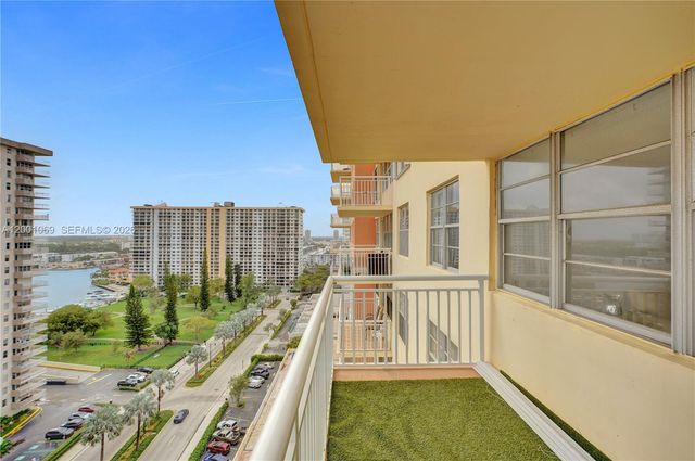 251 174th 1607, Sunny Isles Beach, FL 33160