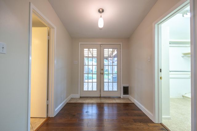 2704 W Twohig Avenue, San Angelo, TX 76901