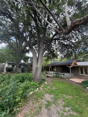 2704 W Twohig Avenue, San Angelo, TX 76901
