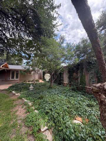 2704 W Twohig Avenue, San Angelo, TX 76901