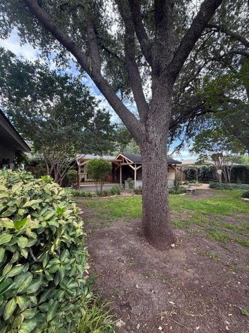 2704 W Twohig Avenue, San Angelo, TX 76901