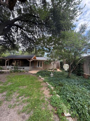 2704 W Twohig Avenue, San Angelo, TX 76901