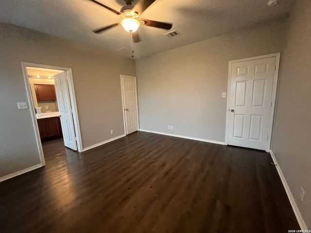 663 Tom Kemp Dr, New Braunfels, TX 78130