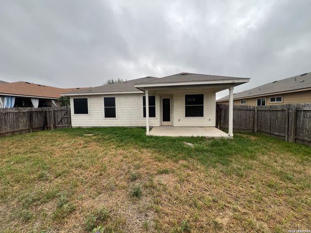 663 Tom Kemp Dr, New Braunfels, TX 78130