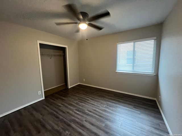 663 Tom Kemp Dr, New Braunfels, TX 78130