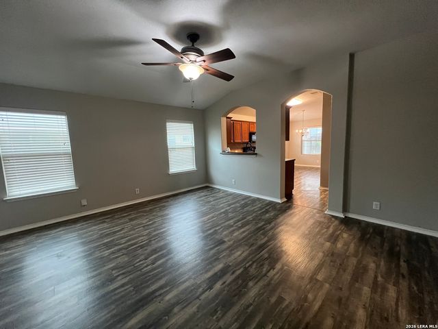 663 Tom Kemp Dr, New Braunfels, TX 78130