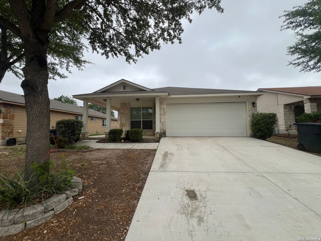 663 Tom Kemp Dr, New Braunfels, TX 78130