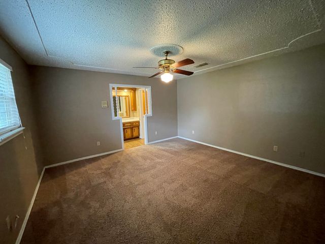 4822 73rd Street, Lubbock, TX 79424