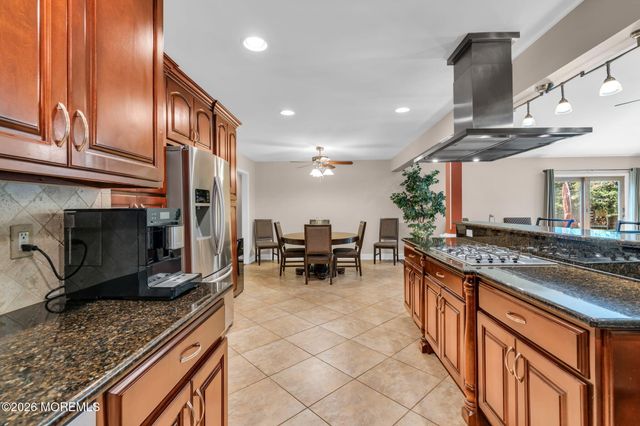 2 York Circle, Jackson, NJ 08527