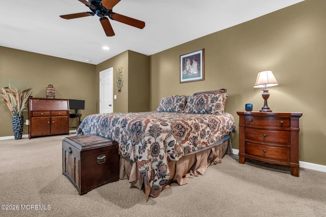 2 York Circle, Jackson, NJ 08527